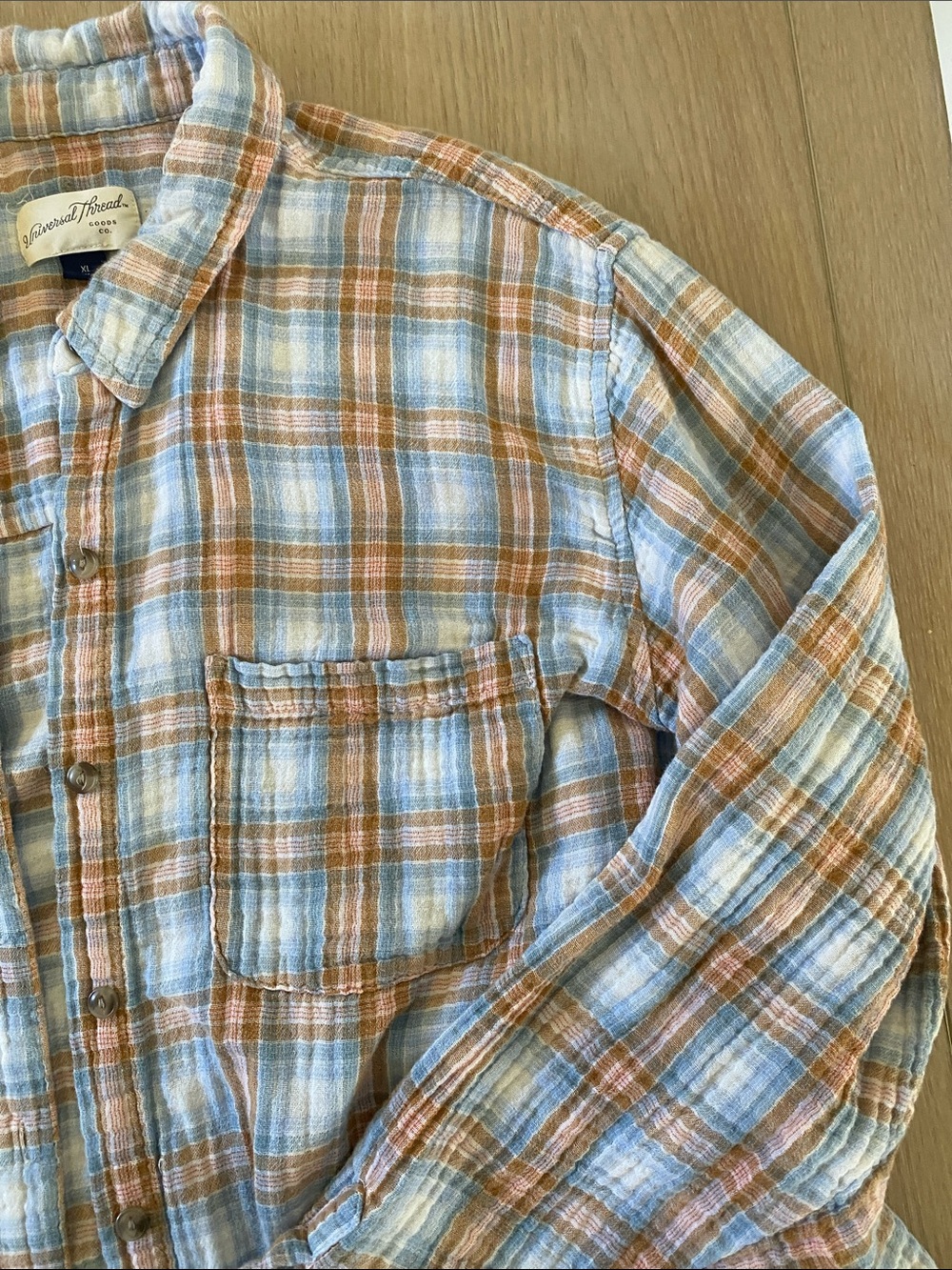 Universal Thread Fall Flannel - Picture 3 of 6